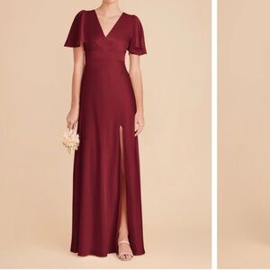 Elegant Burgundy V-Neck Maxi Dress with Front Slit
